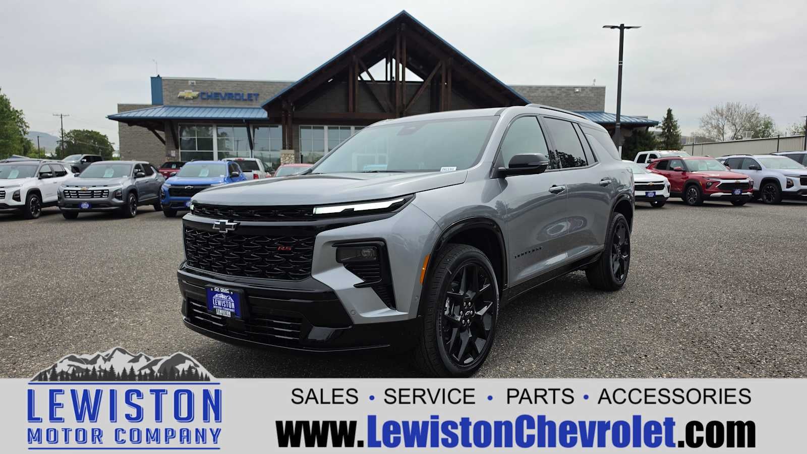 2026 Chevrolet Traverse RS in Sterling Gray Metallic — front three-quarter view